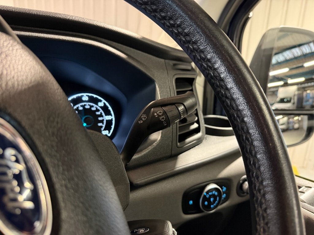 Used Ford Transit 2019 for sale - 76698124: Photo 25