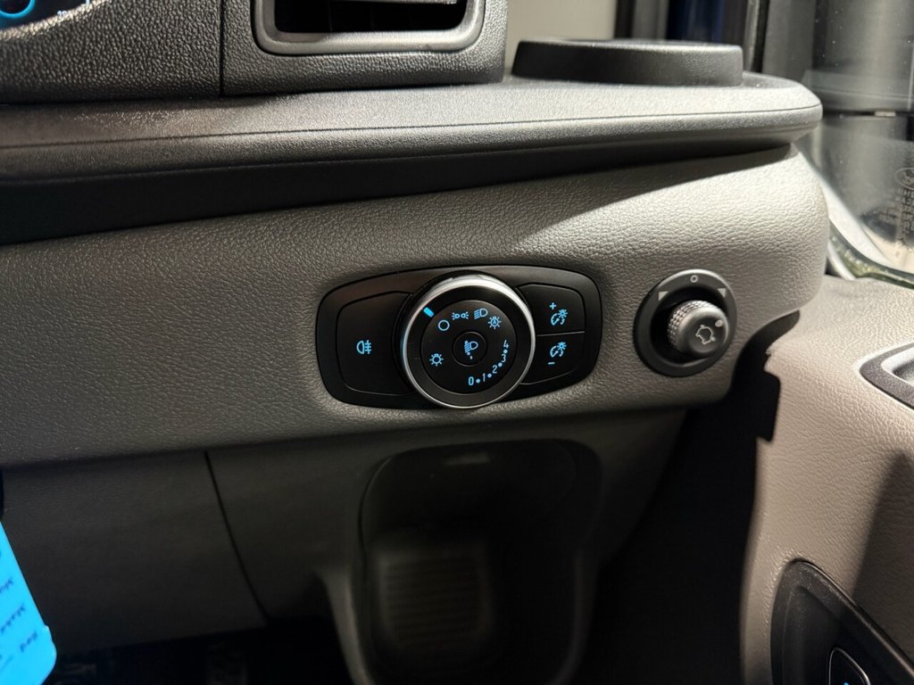 Used Ford Transit 2019 for sale - 76698124: Photo 27