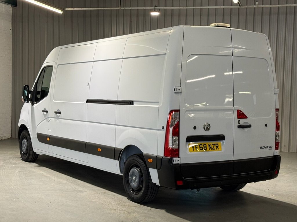 Used Vauxhall Movano 2018 for sale - 76345425: Photo 2