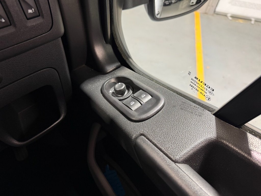 Used Vauxhall Movano 2018 for sale - 76345425: Photo 21