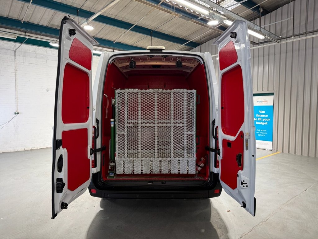 Used Vauxhall Movano 2018 for sale - 76345425: Photo 24