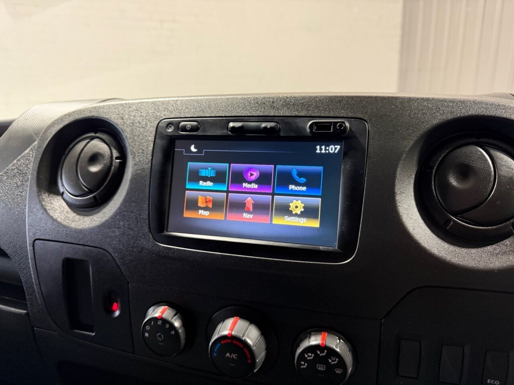 Used Vauxhall Movano 2018 for sale - 76345425: Photo 8