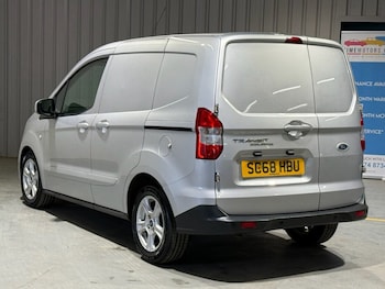Used Ford Transit Courier 2019 for sale - 77680560: Photo