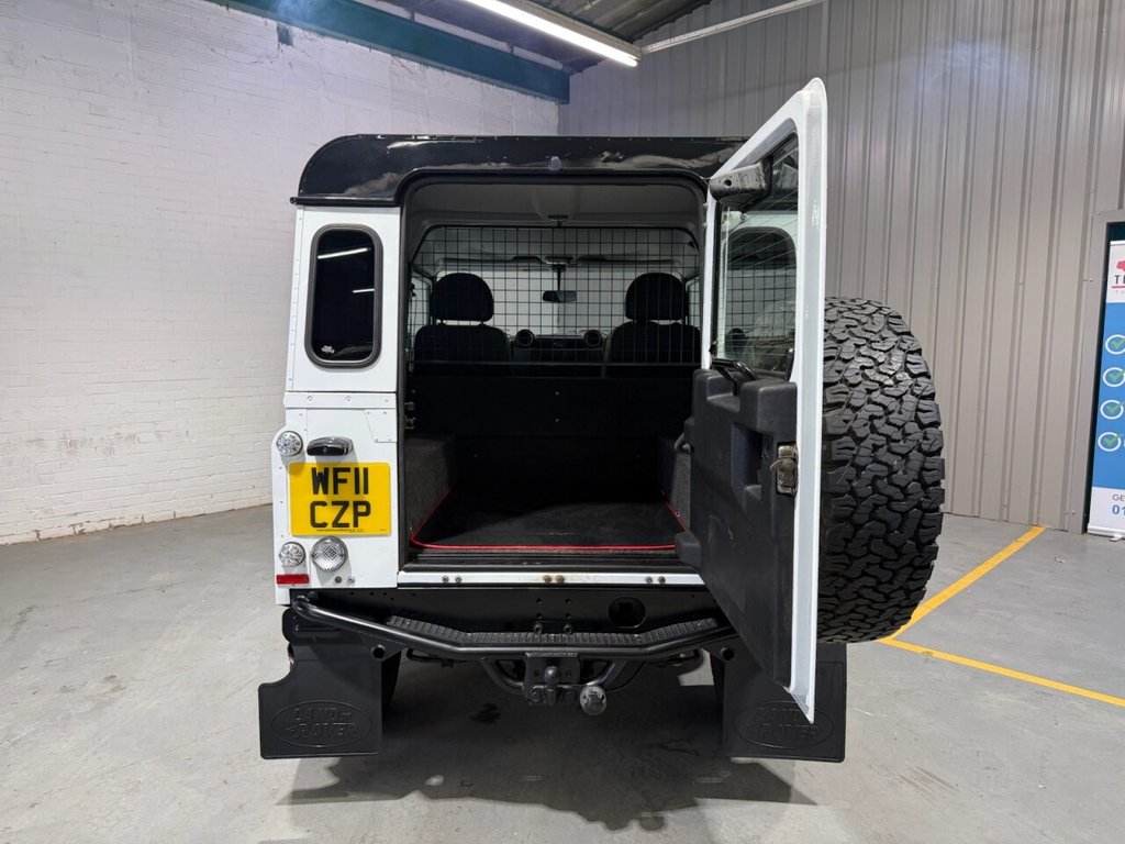 Used Land Rover Defender 2011 for sale - 77834975: Photo 15