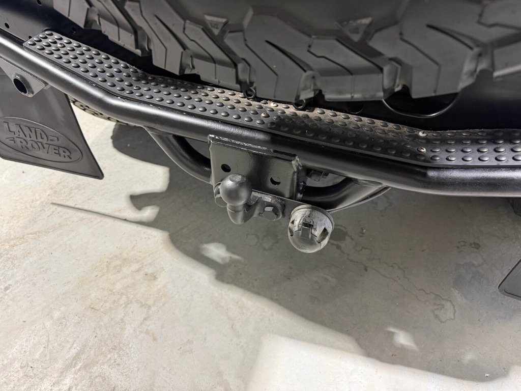 Used Land Rover Defender 2011 for sale - 77834975: Photo 22