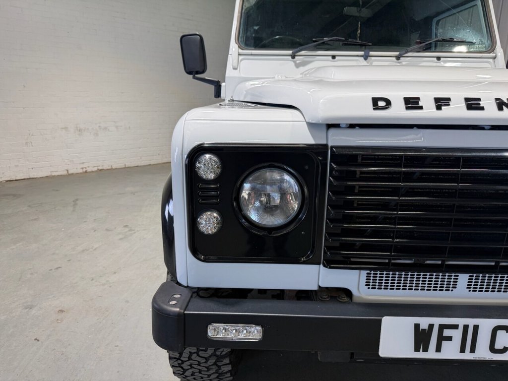 Used Land Rover Defender 2011 for sale - 77834975: Photo 9