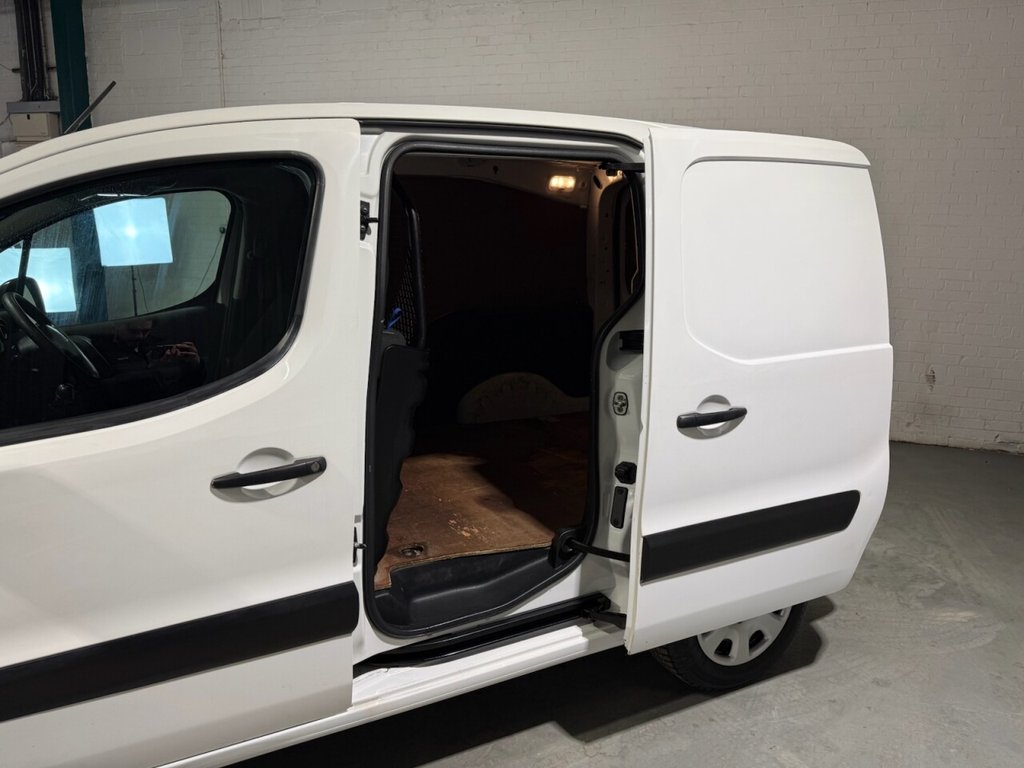 Used Peugeot Partner 2018 for sale - 76841700: Photo 14