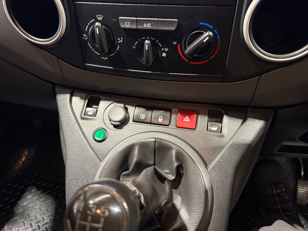 Used Peugeot Partner 2018 for sale - 76841700: Photo 30