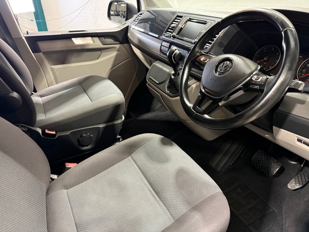 Used Volkswagen Transporter 2018 for sale - 76385969: Photo 3