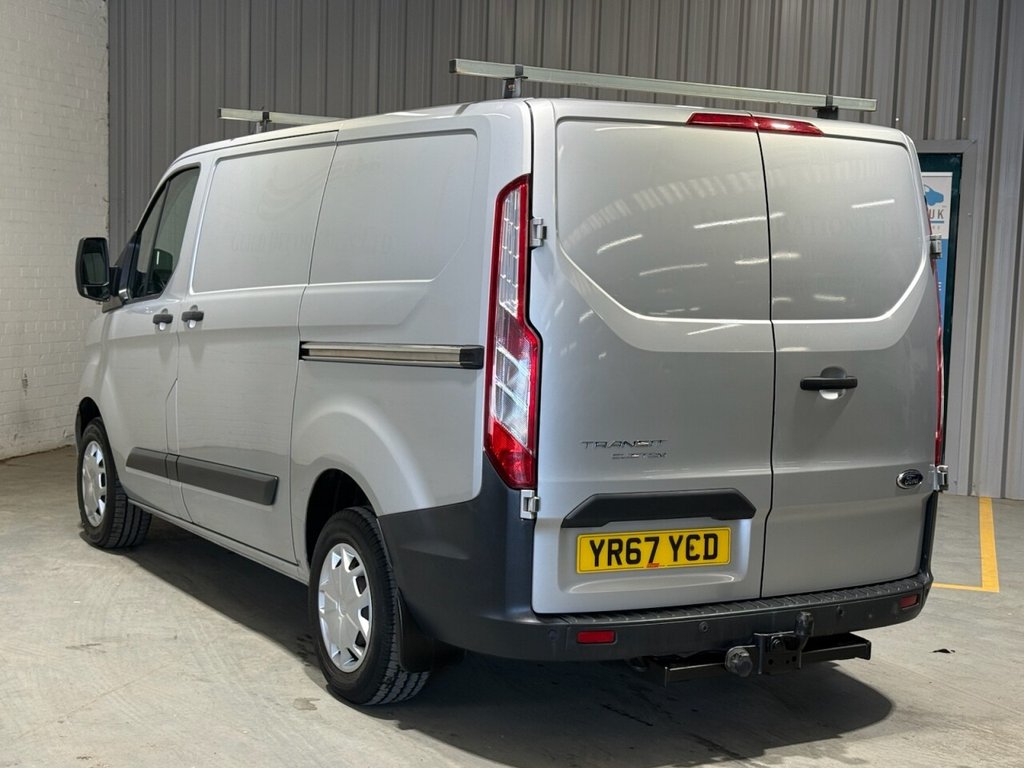 Used Ford Transit Custom 2017 for sale - 77936562: Photo 2