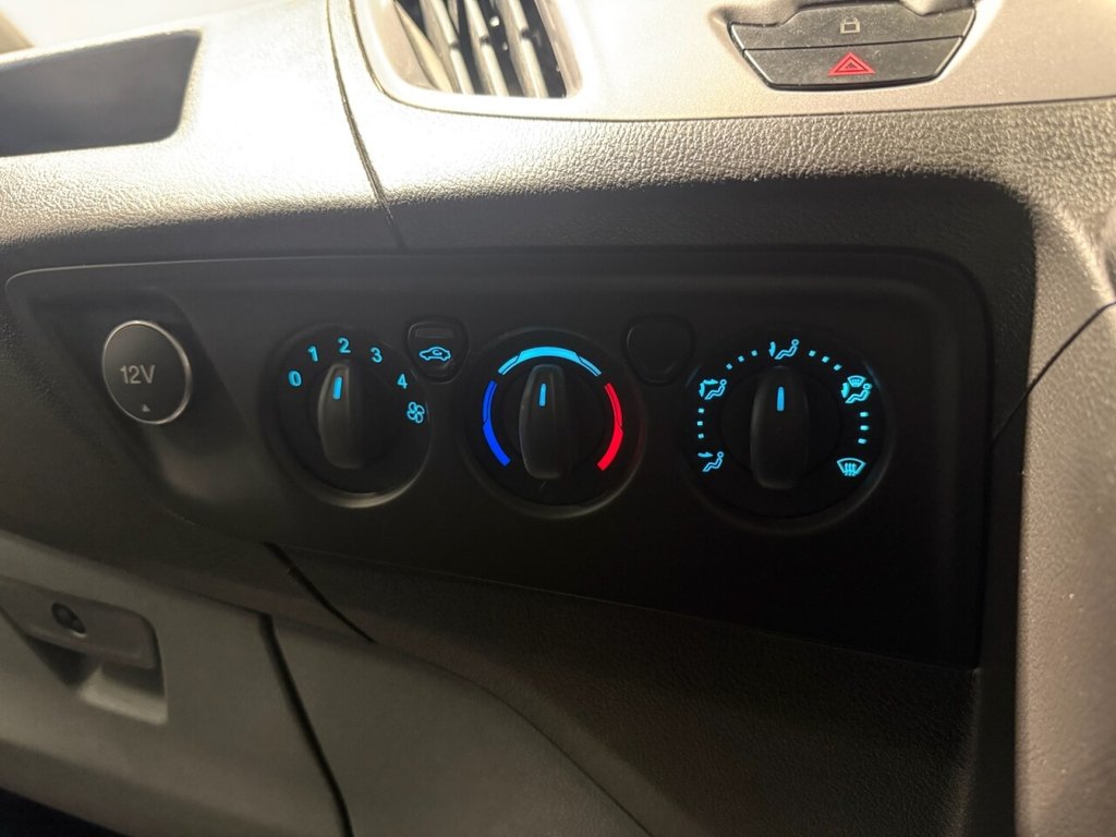 Used Ford Transit Custom 2017 for sale - 77936562: Photo 25