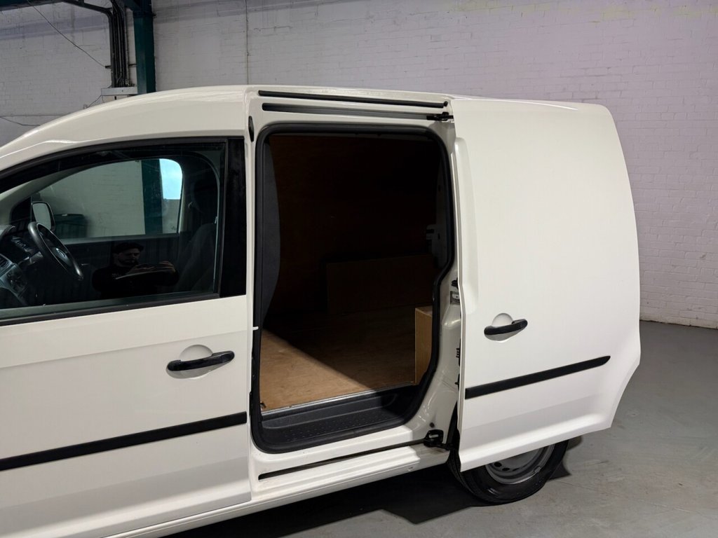 Used Volkswagen Caddy 2016 for sale - 76934541: Photo 13