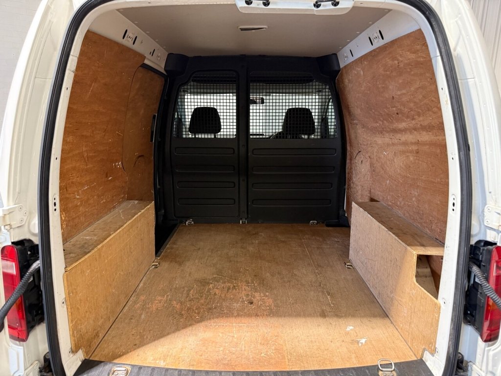 Used Volkswagen Caddy 2016 for sale - 76934541: Photo 18