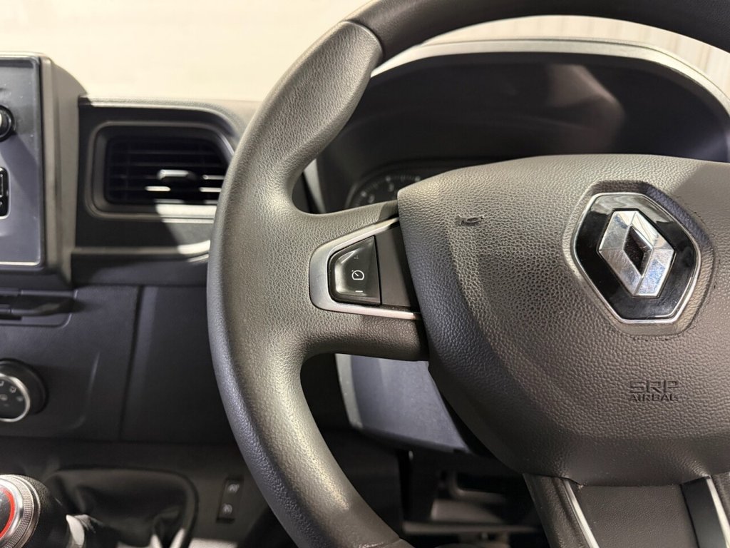 Used Renault Master 2023 for sale - 76617406: Photo 30