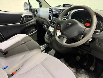 Used Peugeot Partner 2013 for sale - 78358159: Photo