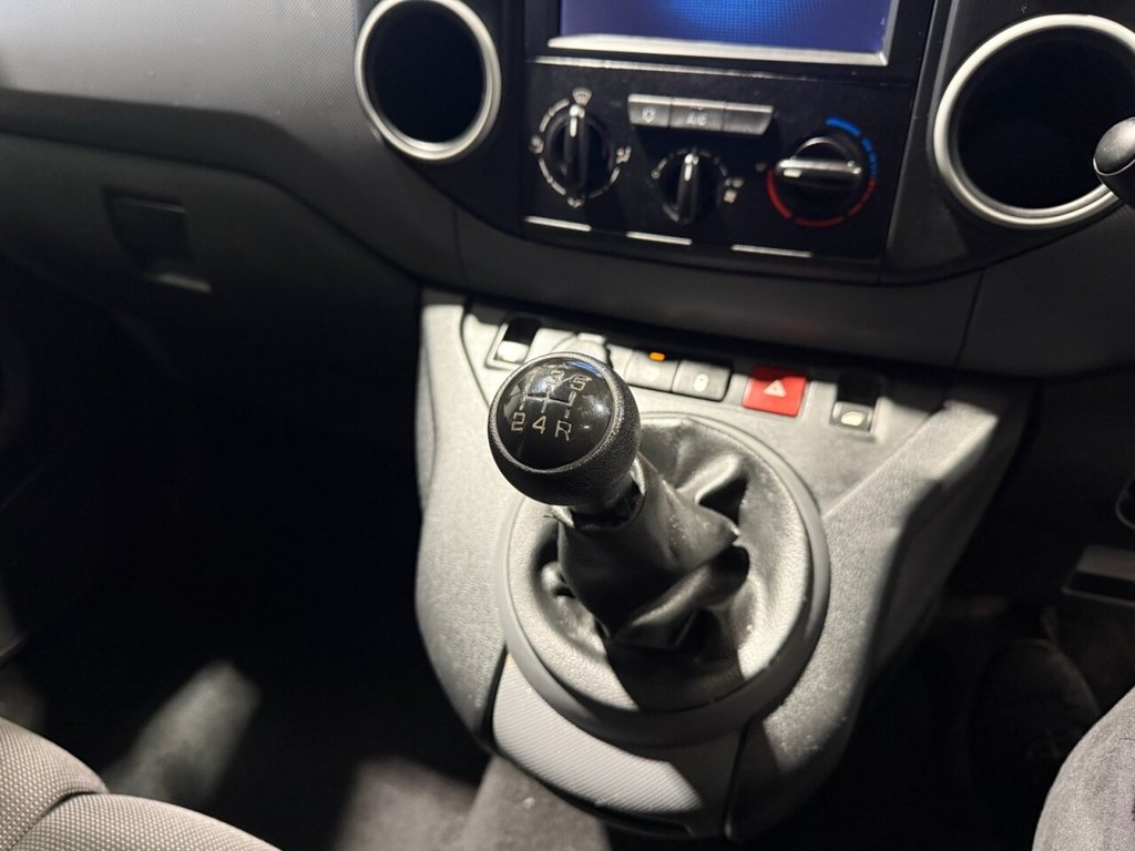 Used Peugeot Partner 2018 for sale - 77594051: Photo 33