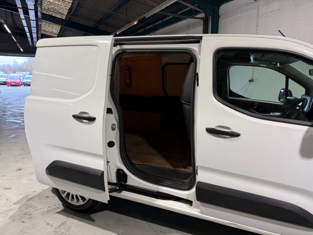 Used Toyota ProAce 2022 for sale - 77680562: Photo 14