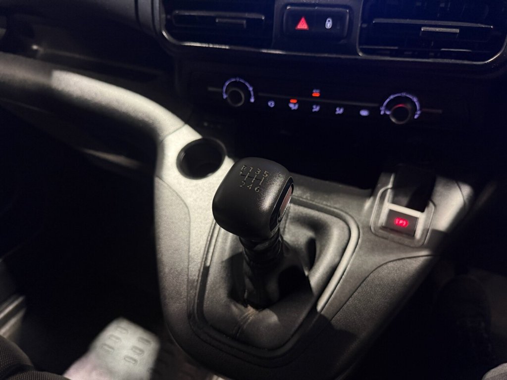 Used Toyota ProAce 2023 for sale - 78200001: Photo 28