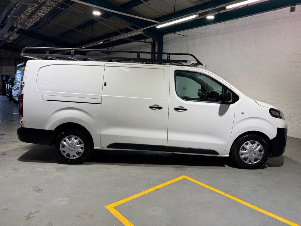 Used Vauxhall Vivaro 2021 for sale - 76768516: Photo 16