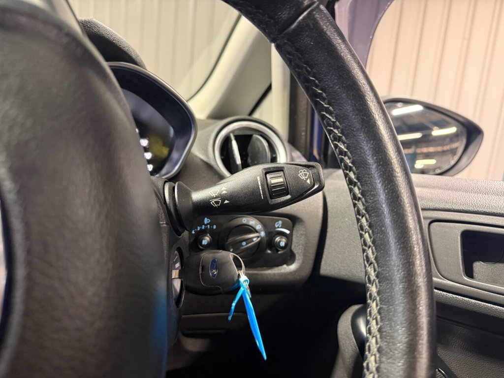 Used Ford Fiesta Van 2017 for sale - 77276281: Photo 23