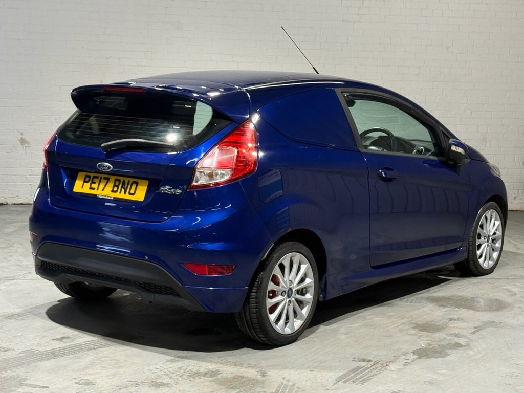 Used Ford Fiesta Van 2017 for sale - 77276281: Photo 34