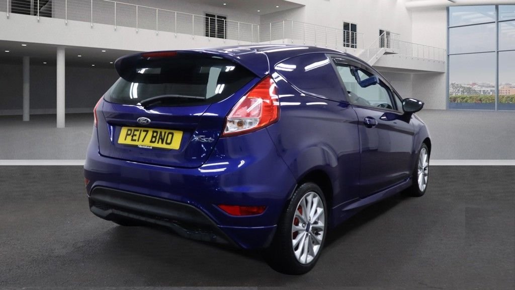 Used Ford Fiesta 2017 for sale - 77276281: Photo 4