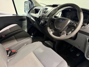 Used Ford Transit 2017 for sale - 78358004: Photo