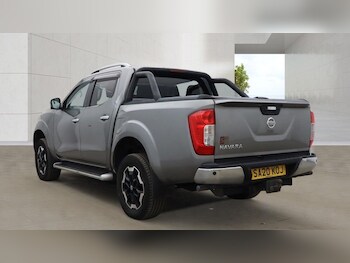 Used Nissan Navara 2020 for sale - 78331259: Photo