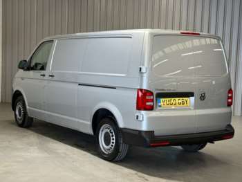 Used Volkswagen Transporter 2019 for sale - 74592652: Photo