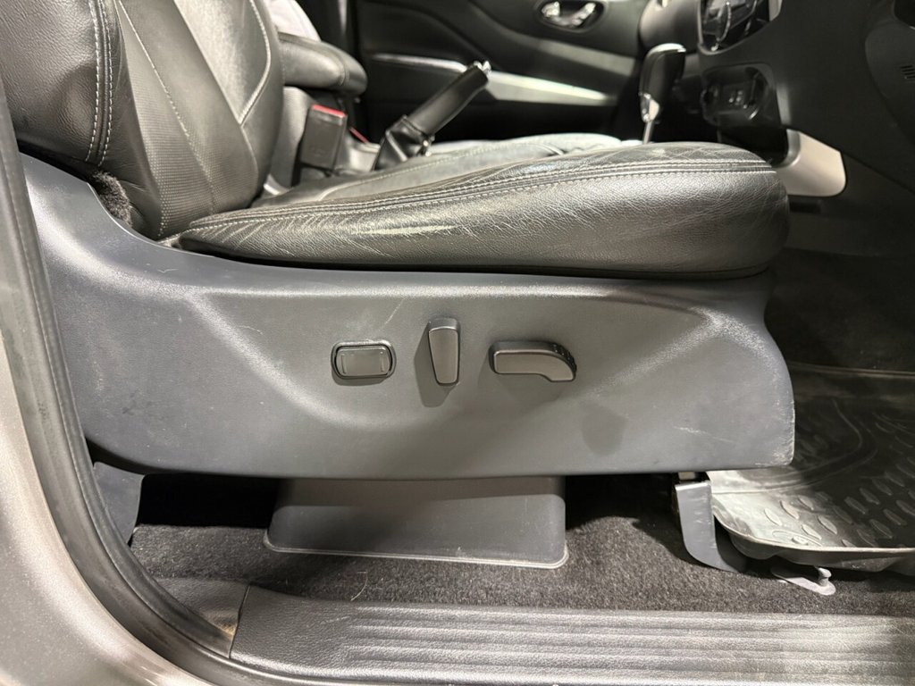 Used Nissan Navara 2020 for sale - 77188497: Photo 35