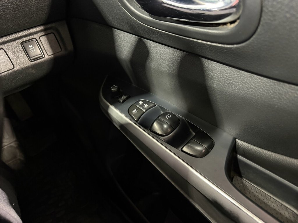 Used Nissan Navara 2020 for sale - 77188497: Photo 37