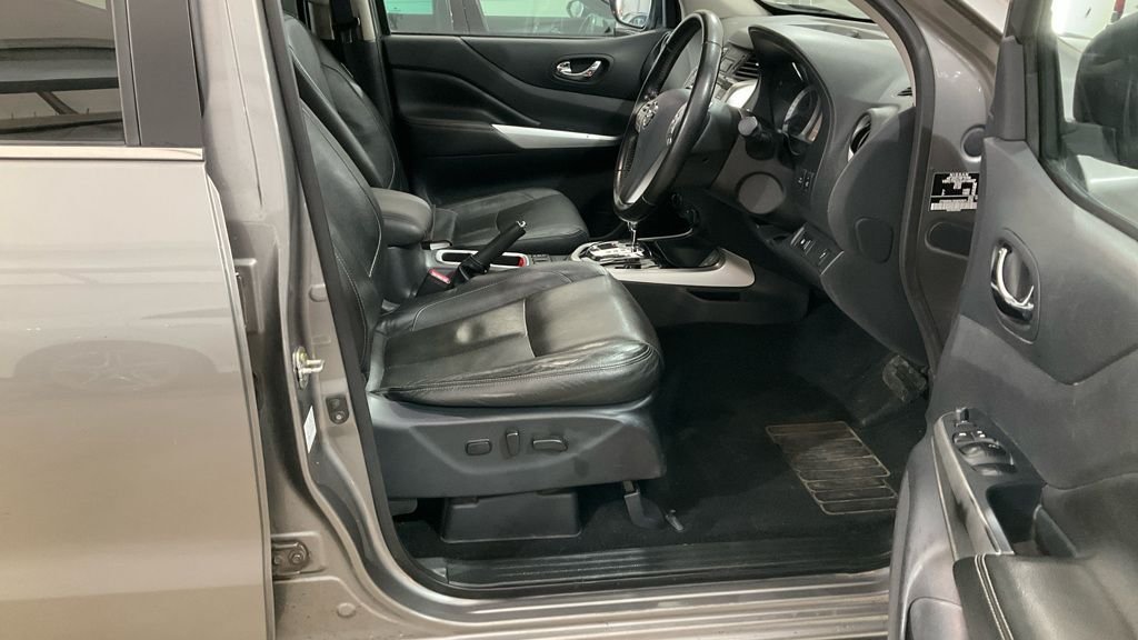 Used Nissan Navara 2020 for sale - 77188497: Photo 8
