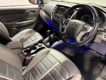 Used Mitsubishi L200 2017 for sale - 76520392: Photo