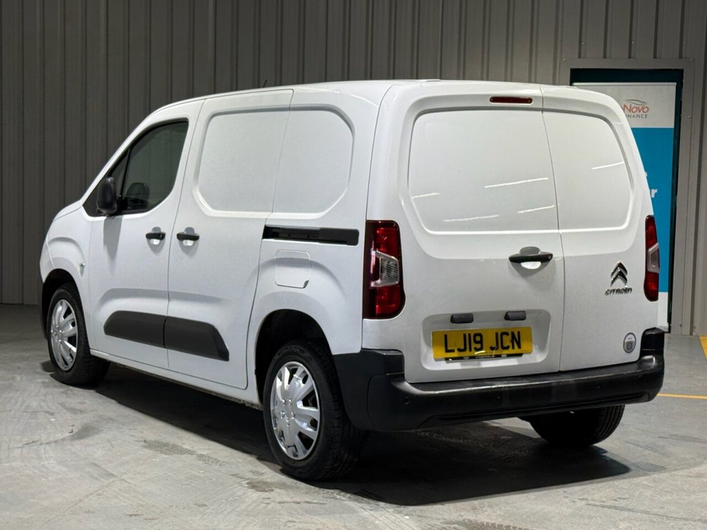 Used Citroen Berlingo 2019 for sale - 76617421: Photo 2