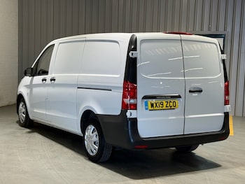 Used Mercedes-Benz Vito 2019 for sale - 76048166: Photo