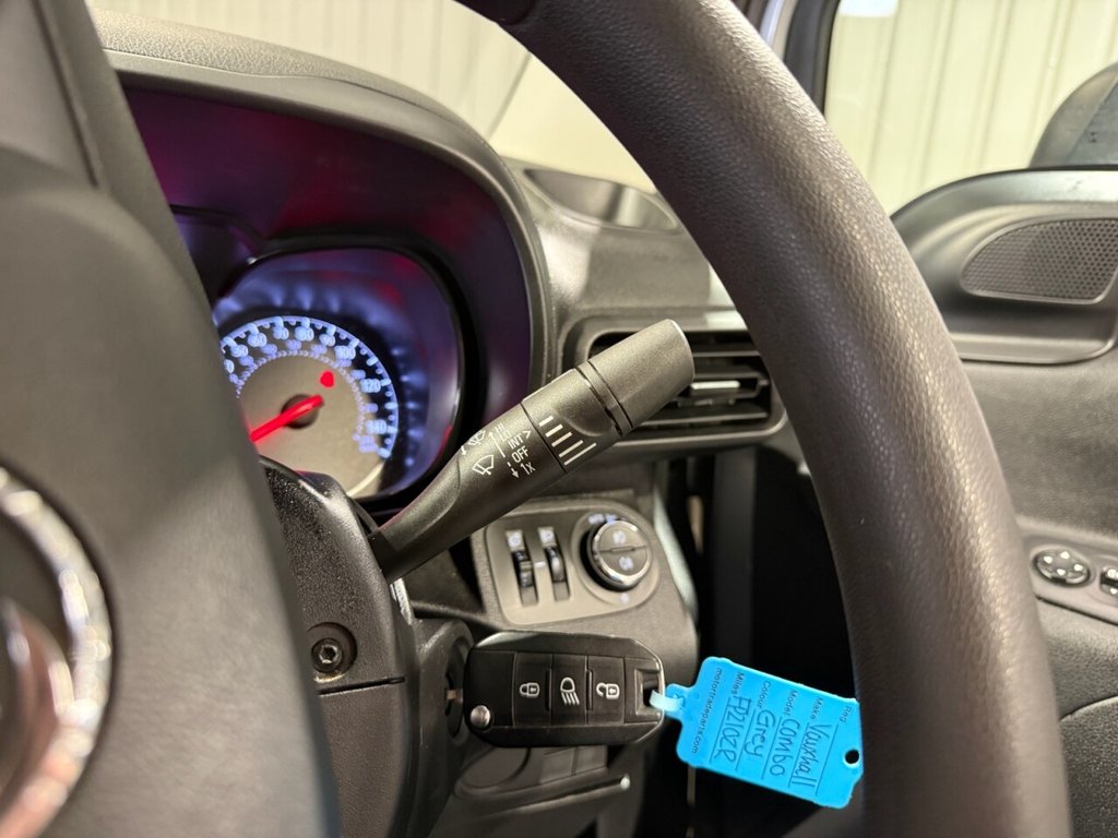 Used Vauxhall Combo 2021 for sale - 76617395: Photo 28