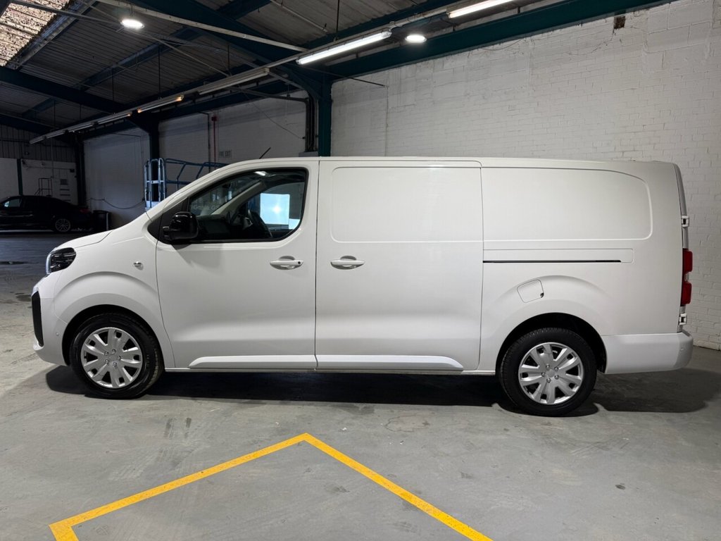 Used Vauxhall Vivaro 2024 for sale - 77582876: Photo 13