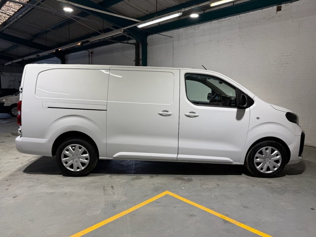 Used Vauxhall Vivaro 2024 for sale - 77582876: Photo 19