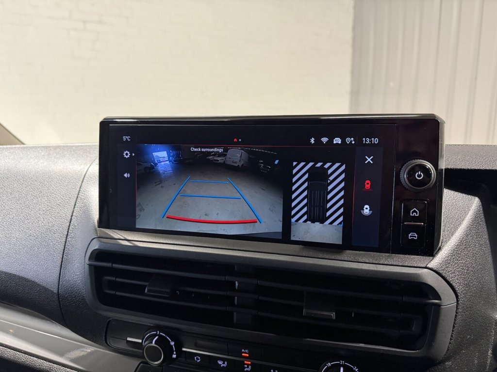 Used Vauxhall Vivaro 2024 for sale - 77582876: Photo 27