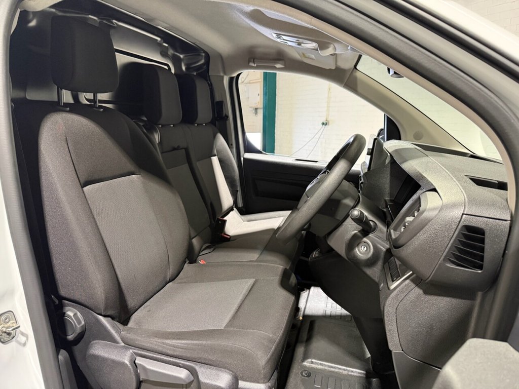 Used Vauxhall Vivaro 2024 for sale - 77582876: Photo 6