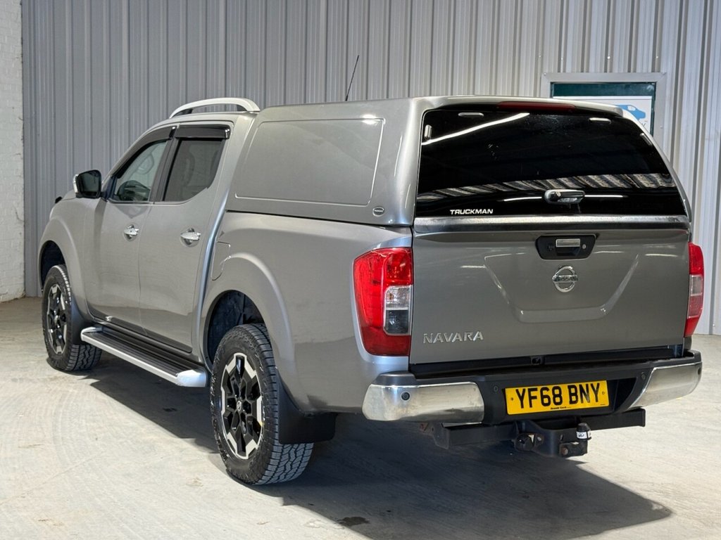 Used Nissan Navara 2018 for sale - 77990869: Photo 2