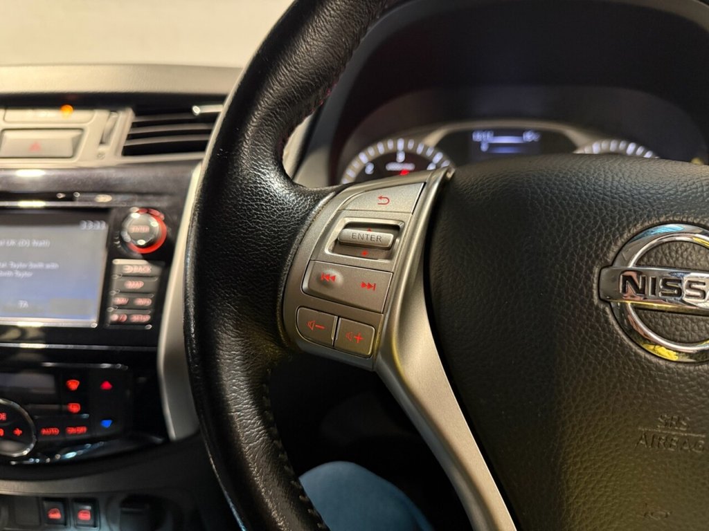 Used Nissan Navara 2018 for sale - 77990869: Photo 38