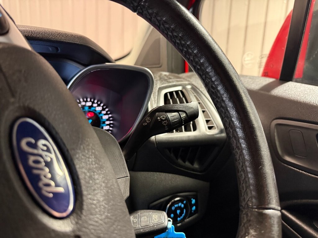 Used Ford Transit Connect 2017 for sale - 77139601: Photo 32