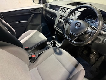 Used Volkswagen Caddy 2018 for sale - 77499533: Photo