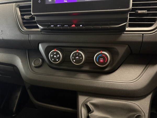 Used Renault Trafic 2022 for sale - 75158920: Photo 26