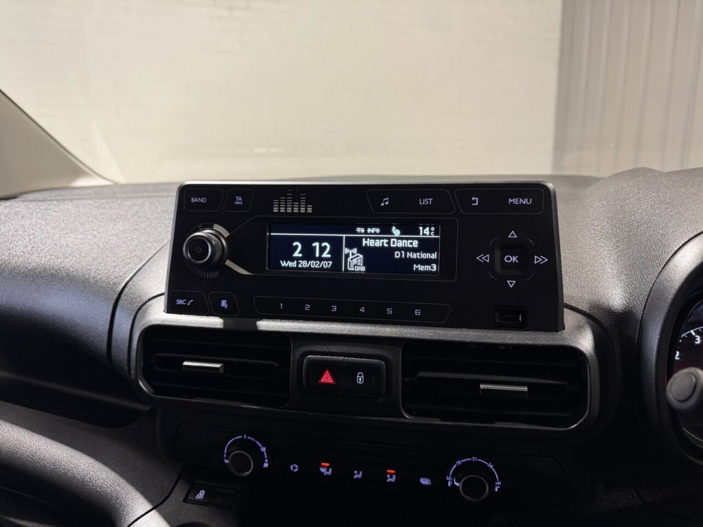 Used Vauxhall Combo 2019 for sale - 76617330: Photo 25