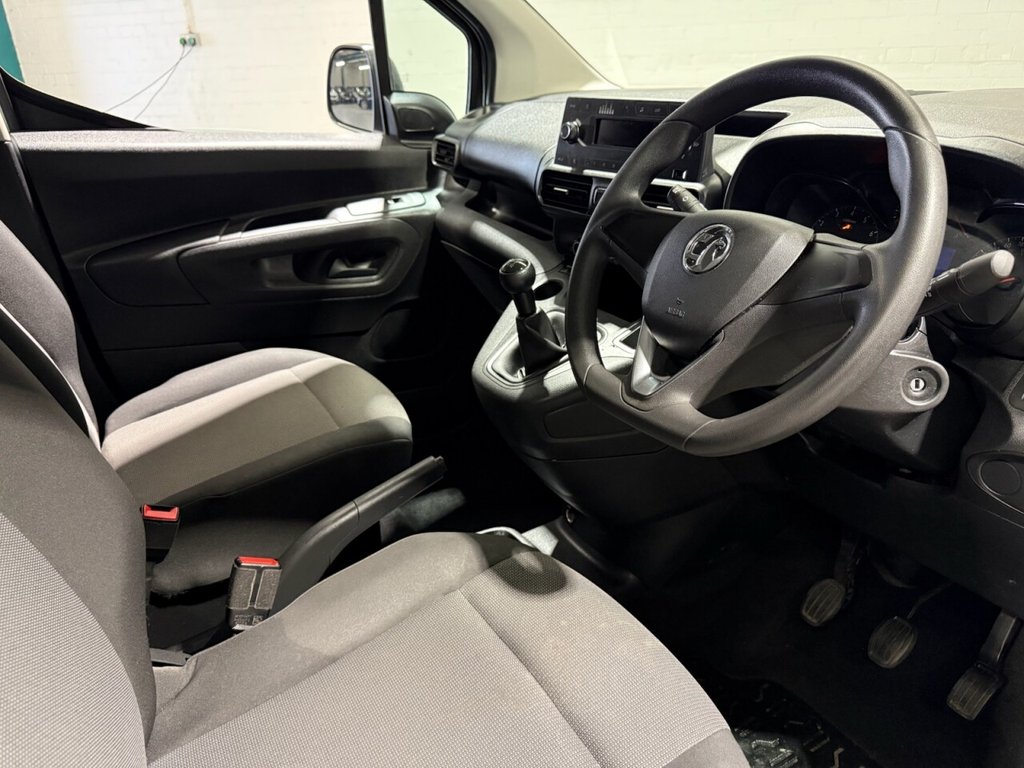 Used Vauxhall Combo 2019 for sale - 76617330: Photo 3