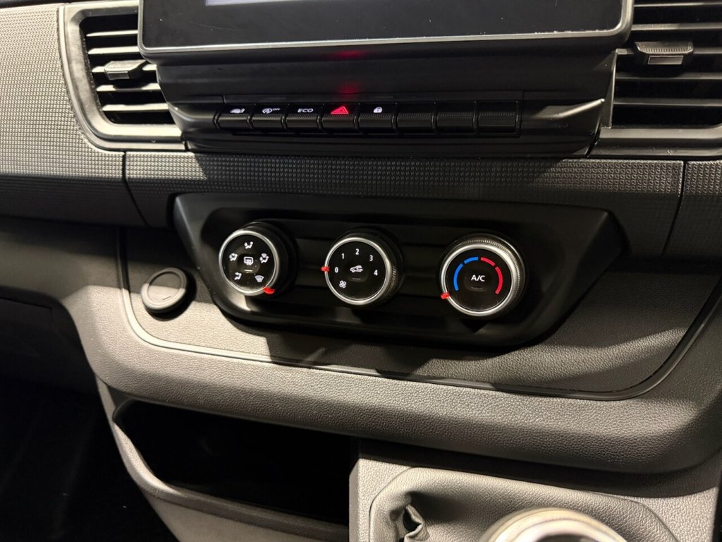 Used Renault Trafic 2022 for sale - 76546397: Photo 22