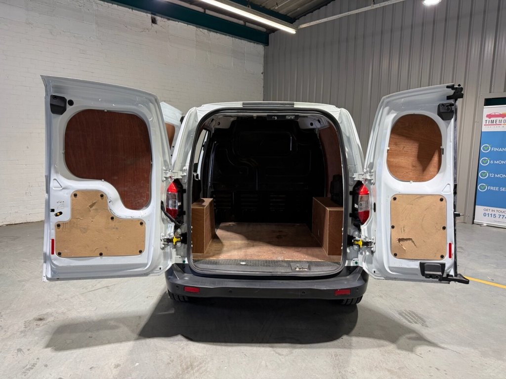 Used Ford Transit Courier 2020 for sale - 77594049: Photo 21