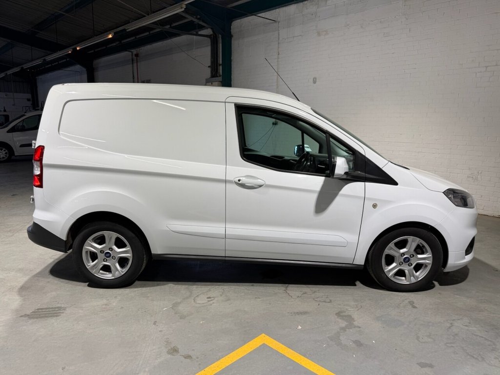 Used Ford Transit Courier 2020 for sale - 77594049: Photo 31